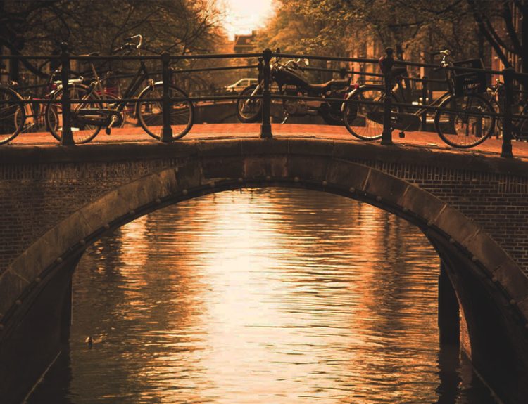 romantic-things-to-do-in-amsterdam