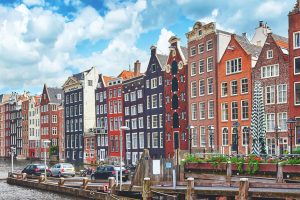 things-to-do-in-Amsterdam-in-august-Featured image