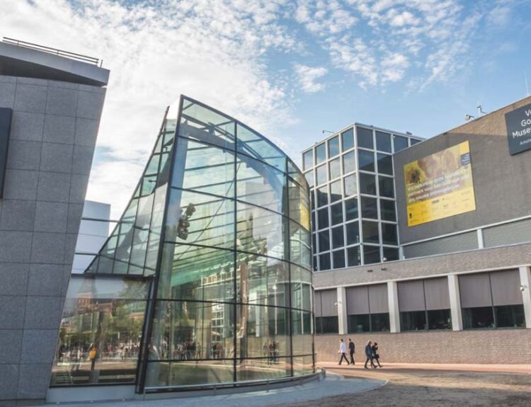 Best time to visit van gogh museum - Van Gogh Museum in Amsterdam with minimal crowds outside, showcasing the best time to visit