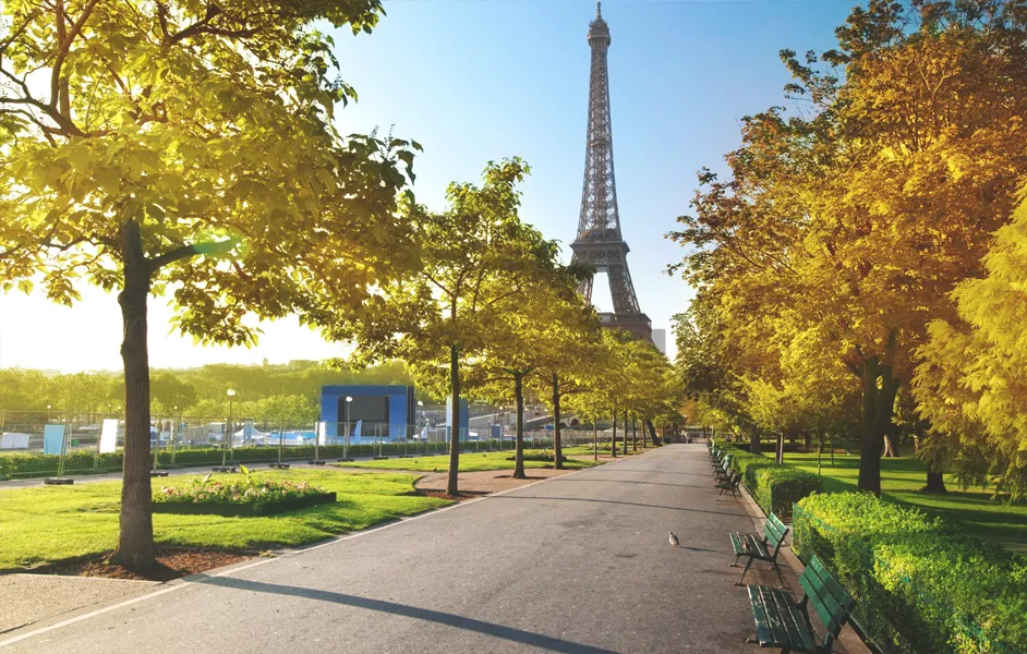 things to do in paris in october - Eiffel Tower