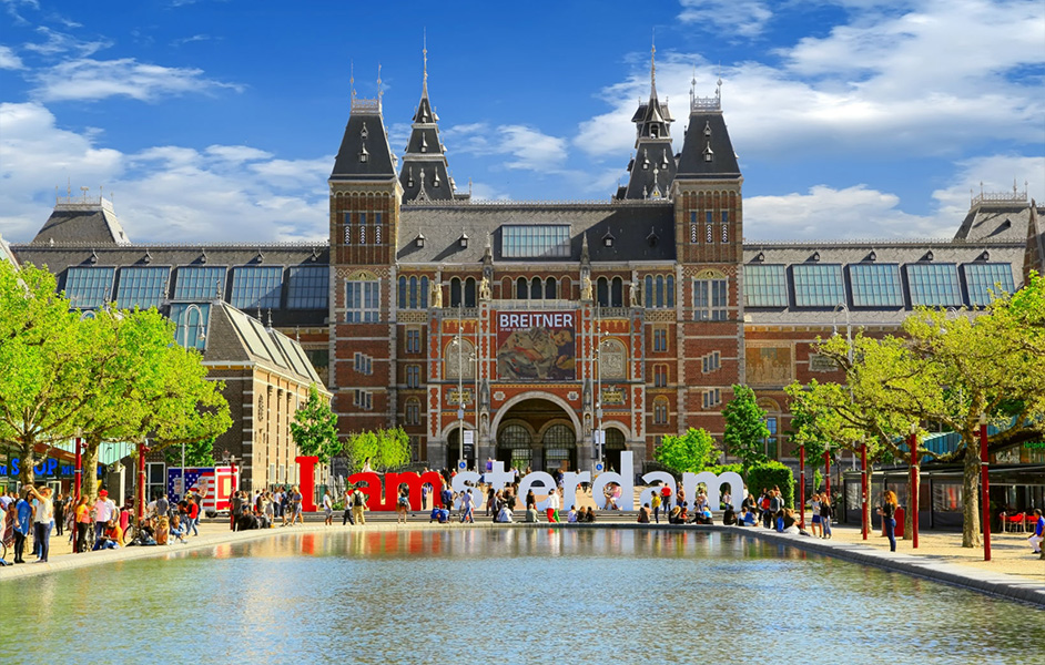Rijksmuseum- Discover its Artifacts